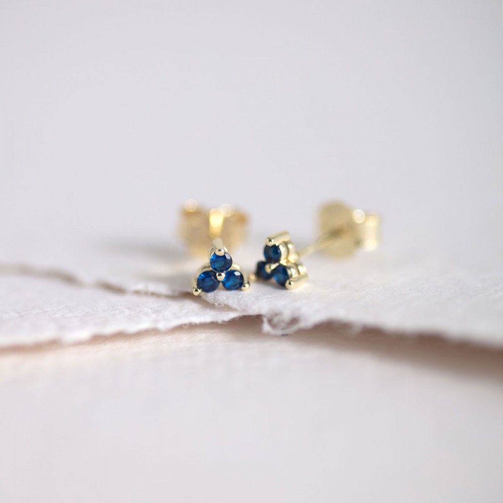 Fiore - Pendiente mini flor circonitas azules y plata recubierta oro